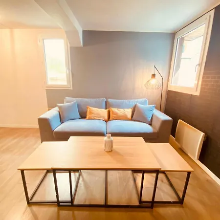 L'appartement Le Venuste Centre Apartment